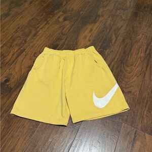 Nike men’s yellow sweat shorts size M